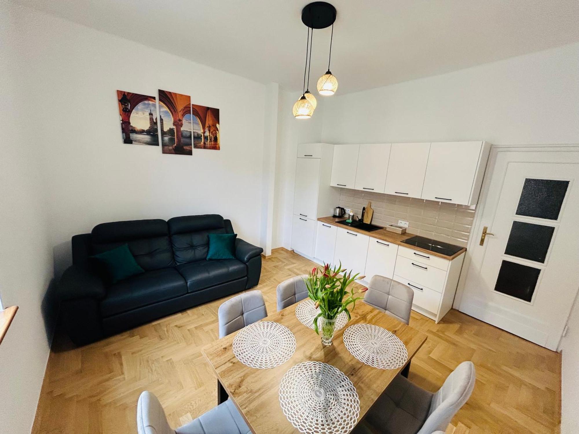 Selected Apartments By Market Square クラクフ エクステリア 写真